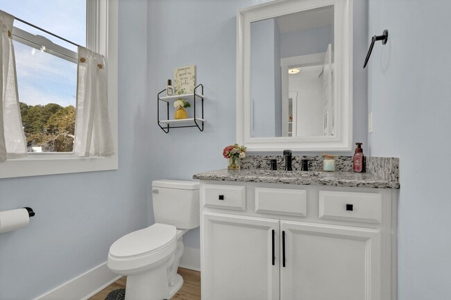 1059 Meridian Dr in Sneads Ferry, NC - Building Photo - Building Photo