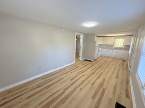 1530 Live Oak Dr in Tallahassee, FL - Building Photo - Building Photo