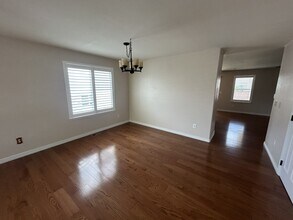 5556 S Rome St in Aurora, CO - Building Photo - Building Photo