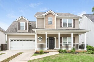 317 Prescott Ct in Newnan, GA - Building Photo