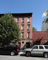 57 Bergen St Apartments