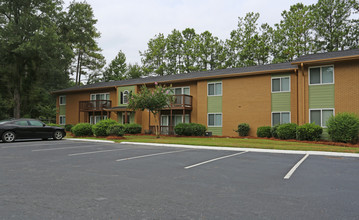 Fountains of Edenwood in Cayce, SC - Building Photo - Building Photo