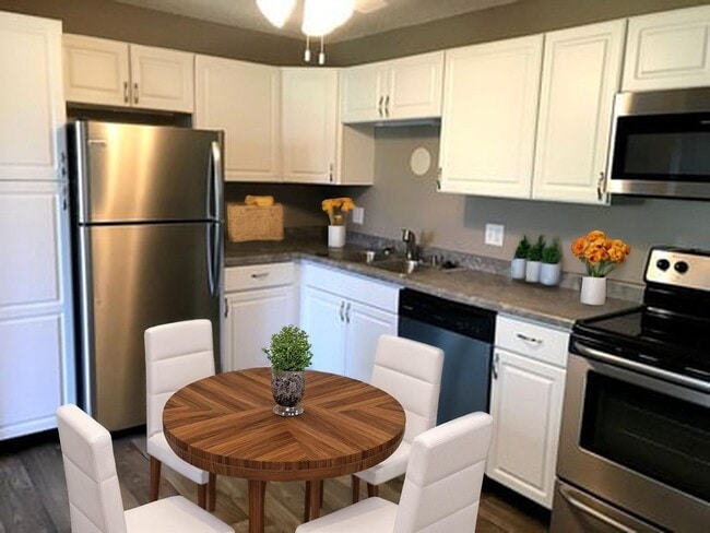 Bridlewood Apartments in Altoona, IA - Building Photo - Building Photo