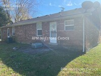 906 Laura St photo'