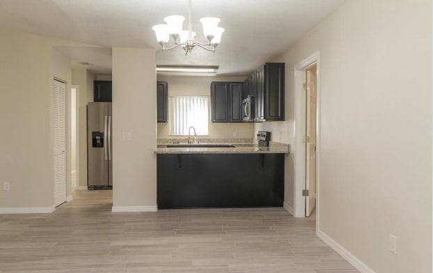 18 Pine Crest Ln in Palm Coast, FL - Building Photo - Building Photo