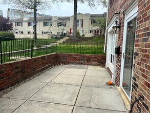 1565A N Van Dorn St in Alexandria, VA - Building Photo - Building Photo