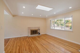 656 Stokes St in Campbell, CA - Building Photo - Building Photo