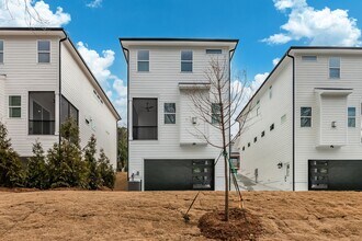 1008 Grant St in Durham, NC - Building Photo - Building Photo