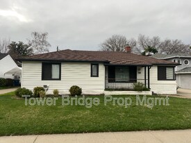 5724 Callister Ave in Sacramento, CA - Building Photo