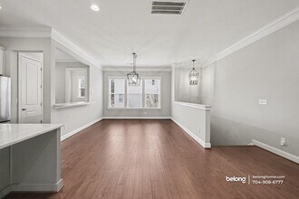 15167 Rocky Blf Lp in Davidson, NC - Foto de edificio - Building Photo