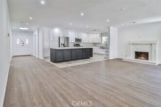 14434 Greenleaf St in Los Angeles, CA - Building Photo - Building Photo