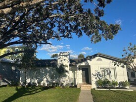 2610 S Dundee St in Tampa, FL - Building Photo