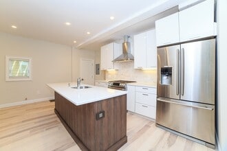 189 I St in Boston, MA - Building Photo - Building Photo