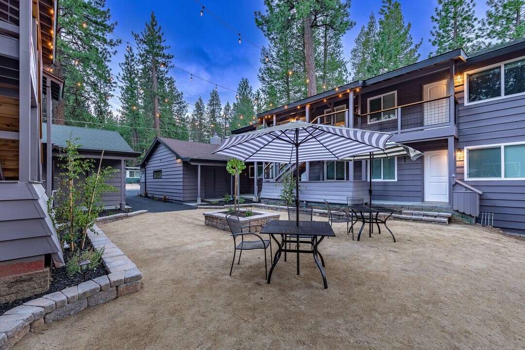 2531 - 2535 Elwood Ave, South Lake Tahoe CA in South Lake Tahoe, CA - Building Photo