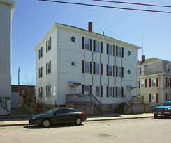 14-22 Wilbur St Apartments