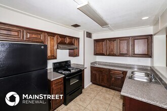 3349 W Thomas Rd in Phoenix, AZ - Building Photo - Building Photo