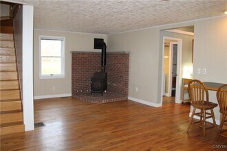 202 Monroe St in Sackets Harbor, NY - Building Photo - Building Photo