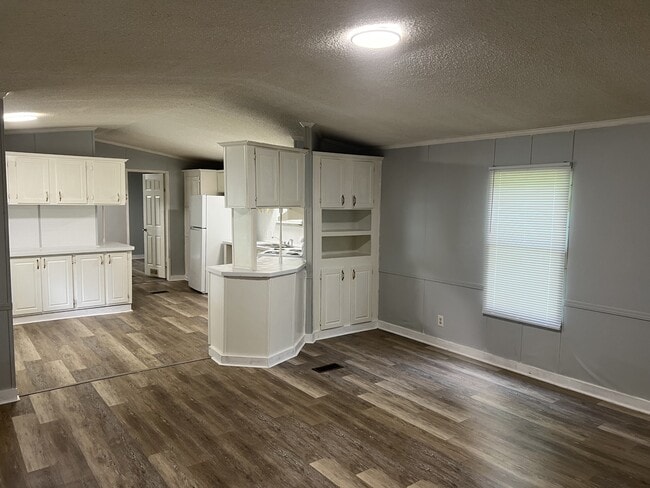 property at 33 Macks Dr