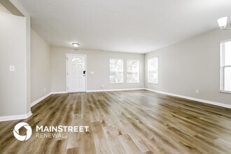 11167 Golden Silence Dr in Riverview, FL - Foto de edificio - Building Photo