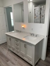 809 Harrison Ave in Goodwell, OK - Foto de edificio - Building Photo