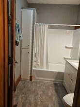 402 E 5th St in Atlantic, IA - Foto de edificio - Building Photo