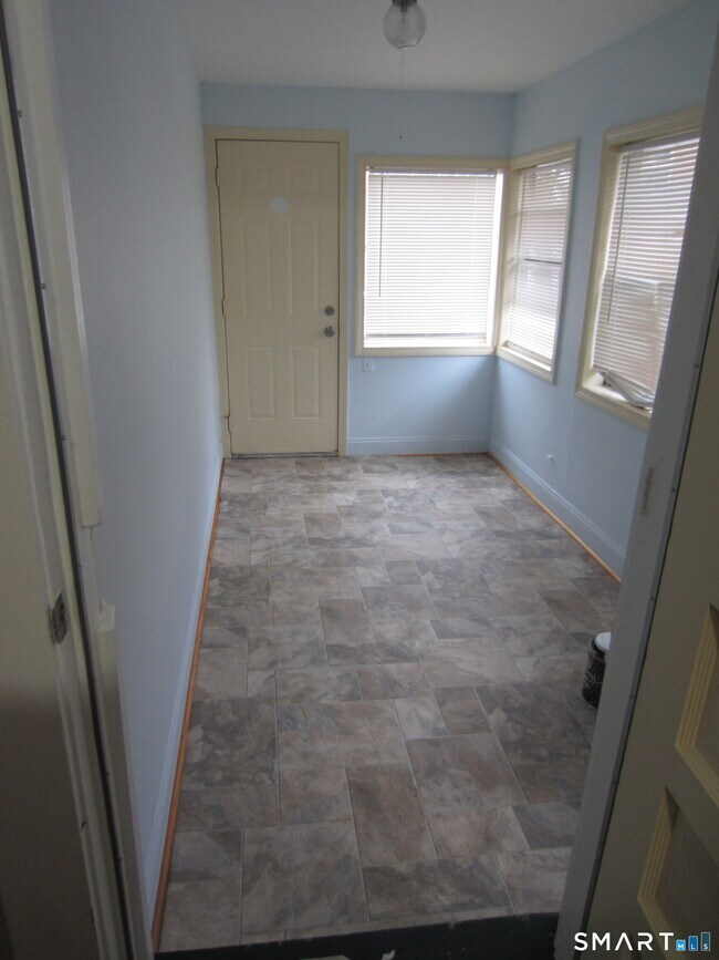 36 S Main St in Middletown, CT - Building Photo - Building Photo