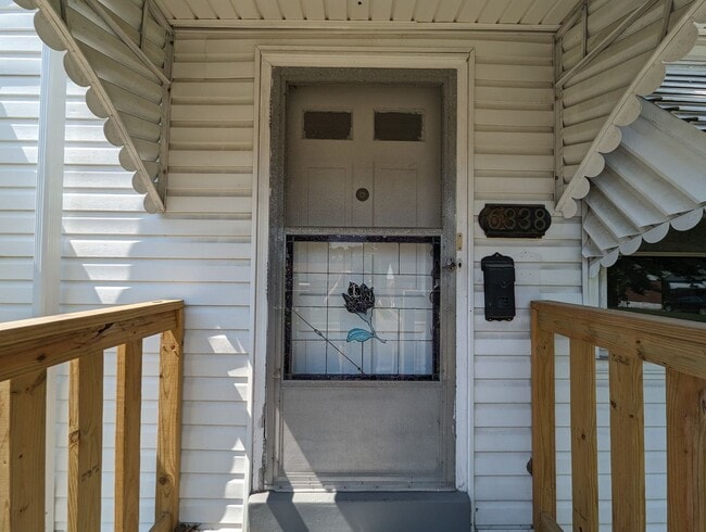 6338 Minnie Ave in Jennings, MO - Building Photo - Building Photo