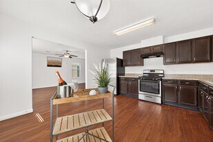 5943 Stockholm Ct in Katy, TX - Building Photo