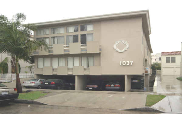 1037 S Shenandoah St, Su in Los Angeles, CA - Building Photo