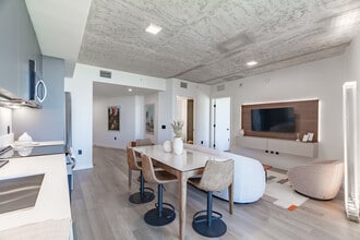 Rivr Lofts in Fort Lauderdale, FL - Building Photo - Interior Photo