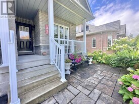 26 Thomas Dr in Collingwood, ON - Building Photo