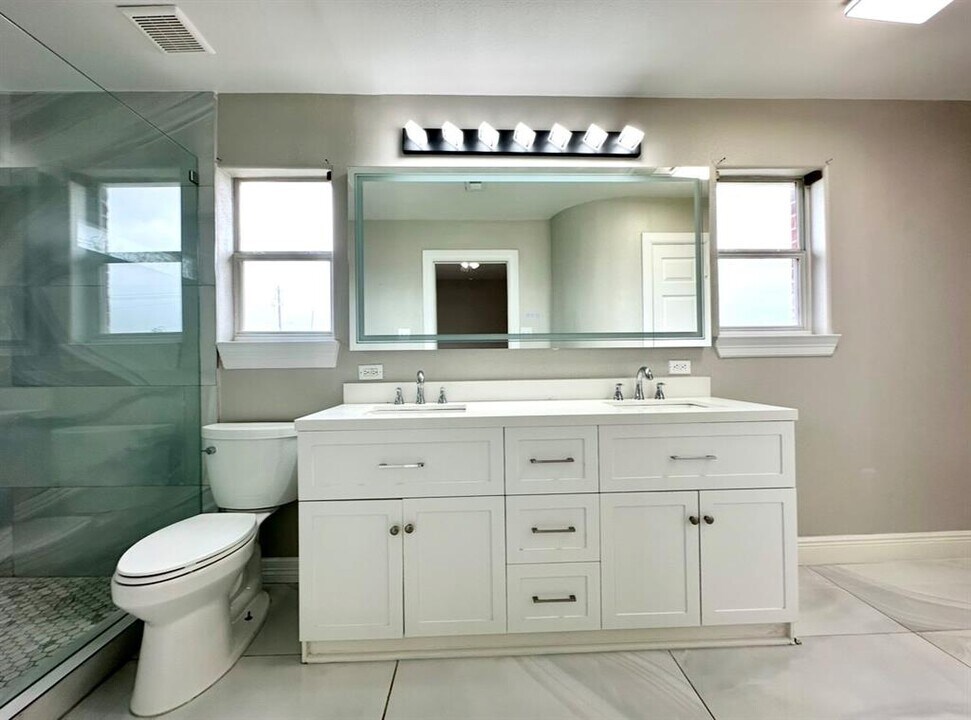 9421 Colleen Rd in Houston, TX - Building Photo