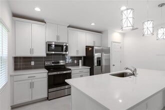 1251 Island Slough Ln in Davenport, FL - Building Photo - Building Photo