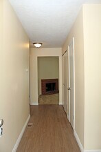 3805-3805 SE Cesar Estrada Chavez Blvd in Portland, OR - Building Photo - Building Photo