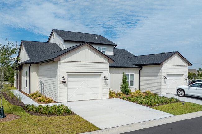 Heartsease at Ocean Isle Beach in Ocean Isle Beach, NC - Foto de edificio - Building Photo