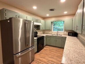 3507 Camellia Cir in Columbus, MS - Building Photo - Building Photo