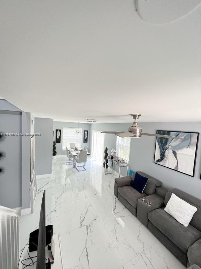 6450 Fern St in Margate, FL - Building Photo - Building Photo