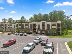 10421 Resort Road in Ellicott City, MD - Building Photo - Building Photo