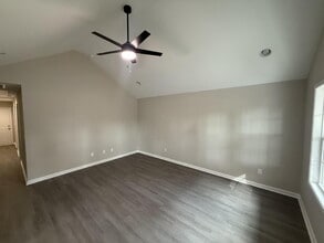 10 Woodlawn Ave in Sumter, SC - Building Photo - Building Photo