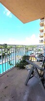 2450 NE 135th St in North Miami, FL - Building Photo