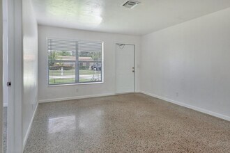4882 Jefferson Rd in Delray Beach, FL - Building Photo - Building Photo