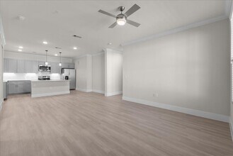 540 Hobbs Rd in League City, TX - Building Photo - Building Photo