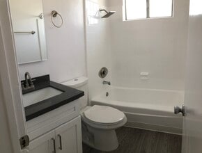 3337 S Durango Ave in Los Angeles, CA - Building Photo - Building Photo