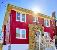 615 Probasco St, Unit Unit 4 in Cincinnati, OH - Building Photo