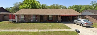 7906 Dwyer Dr in Jacksonville, FL - Building Photo