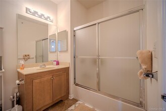 2216 Bennington Dr in Fishkill, NY - Building Photo - Building Photo