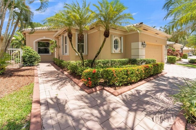 property at 2468 Bay Isle Ct