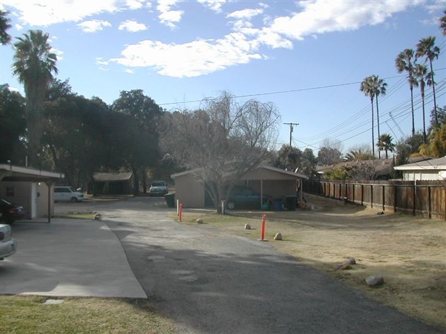 215-229 N University St in Redlands, CA - Building Photo - Building Photo