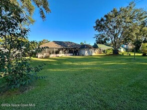 5115 Winchester Dr in Titusville, FL - Building Photo - Building Photo