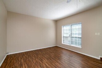 5300 Wonder Dr in Fort Worth, TX - Building Photo - Building Photo